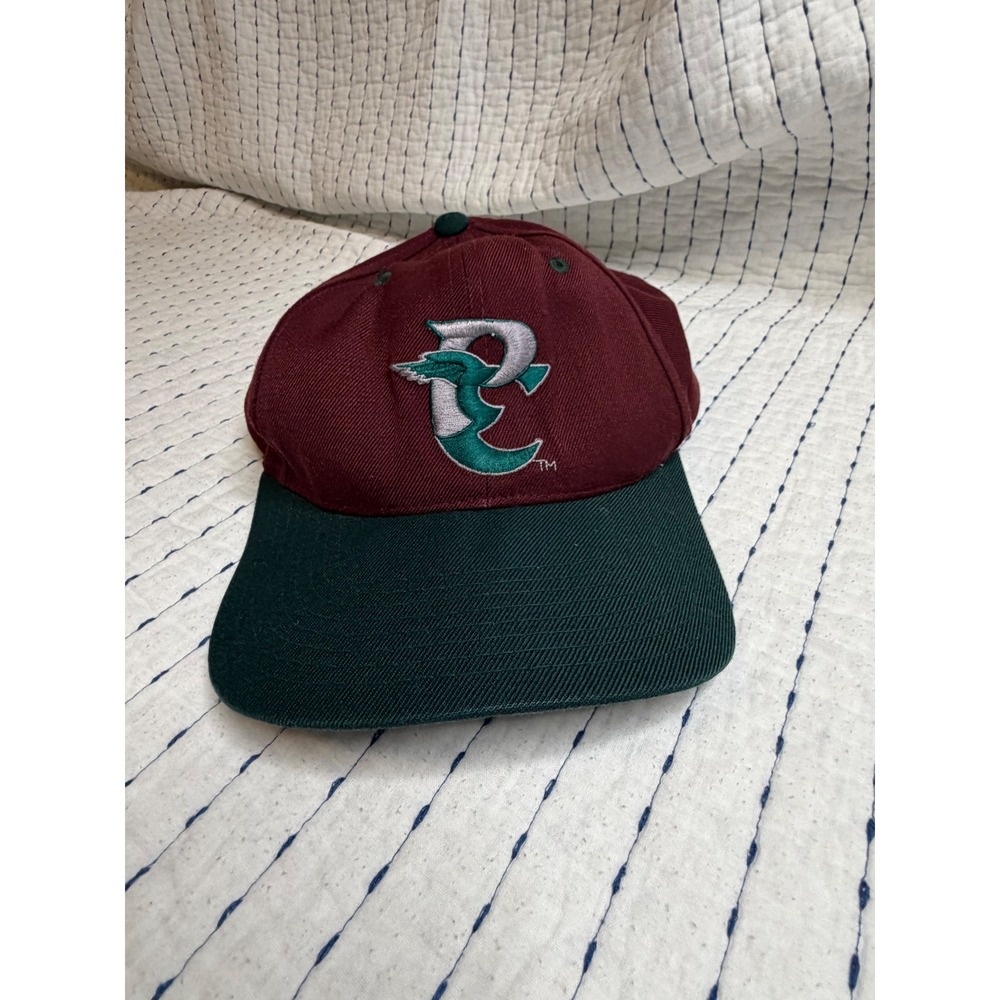 Vintage Philadelphia Eagles Snapback Hat Maroon Green Two Tone Retro NFL Cap